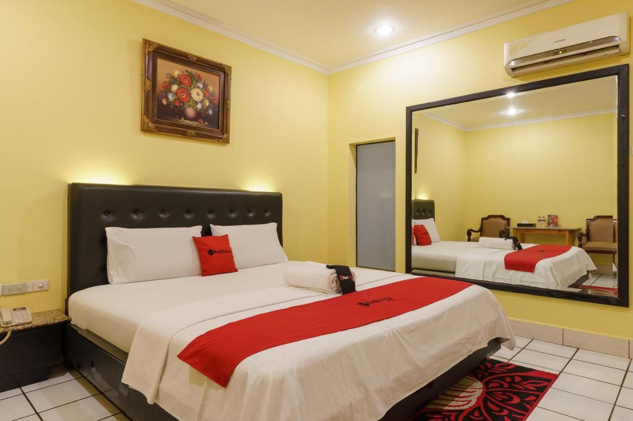 Reddoorz Plus Near Ancol Jakarta Luaran gambar